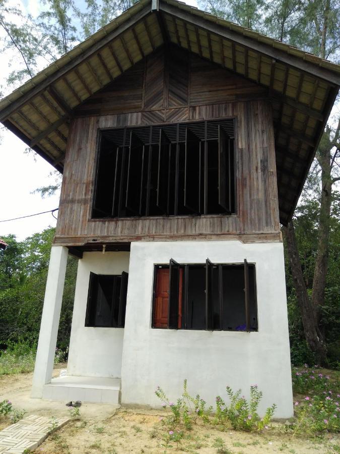 Thesanctuary@Telagapapan Villa Kampung Hulu Caluk Exterior photo