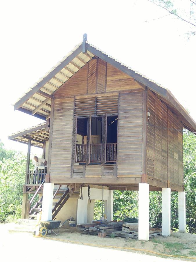 Thesanctuary@Telagapapan Villa Kampung Hulu Caluk Exterior photo